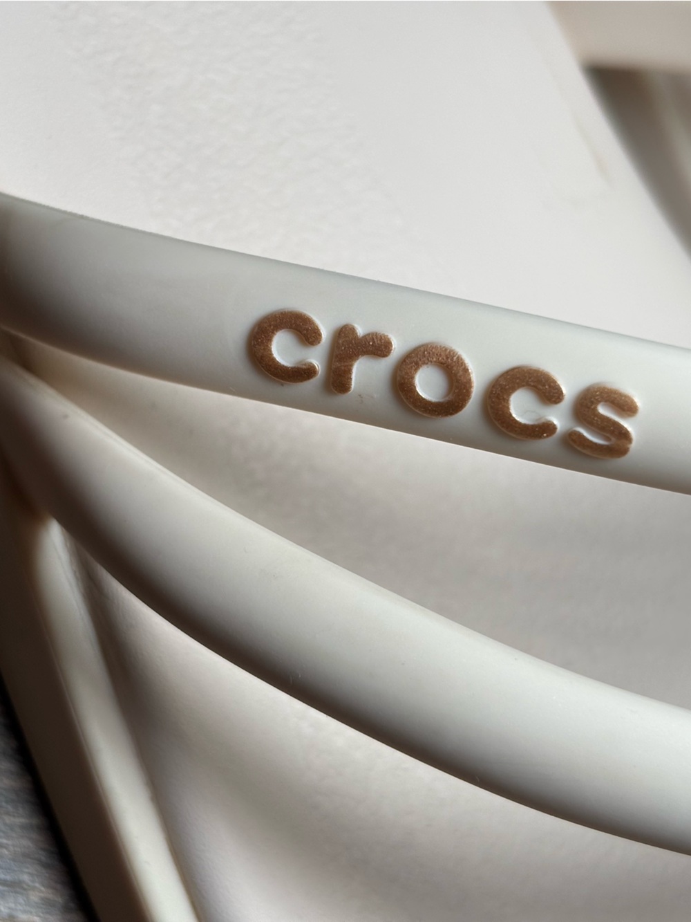 Crocs Miami Toe Loop Sandals White Chalk Triple Strap Women’s 10 Square Toe - Picture 3 of 7